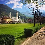 Dolomites Luxury Penthouse דירה אגורדו
