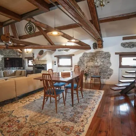 Dolomites Luxury Penthouse * Agordo