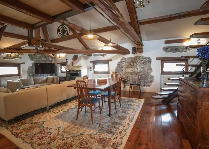 Dolomites Luxury Penthouse * 아고르도