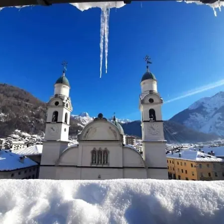 アパート Dolomites Luxury Penthouse アゴルド