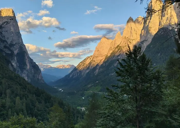 Dolomites Luxury Penthouse アゴルド