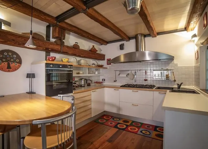 Dolomites Luxury Penthouse アパート アゴルド